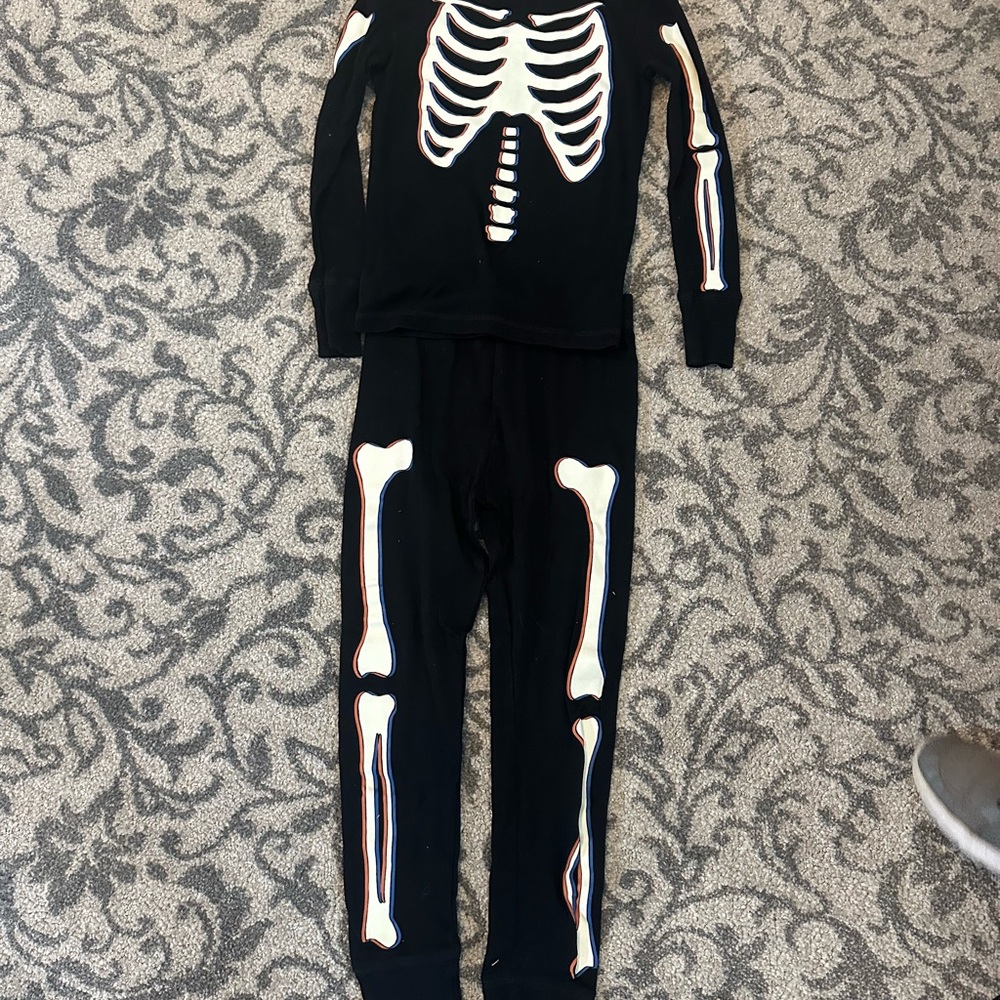 GAP Kids Skeleton Matching Set - Black and White